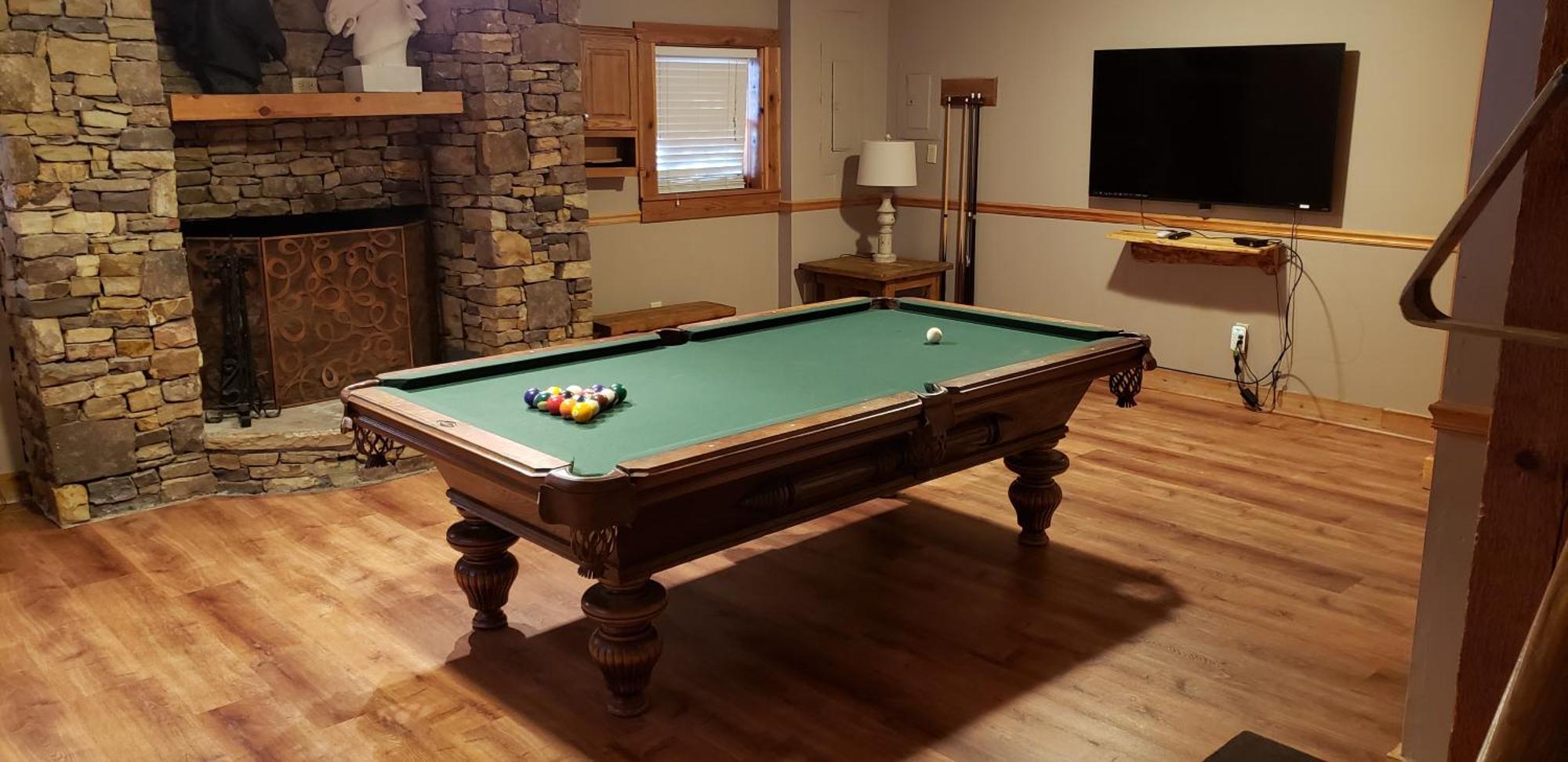 Smoky Bear Lodge With Guest House, Hot Tub, 1089 Free Tickets Each Paid Day, Dollywood And More Sevierville Quarto foto